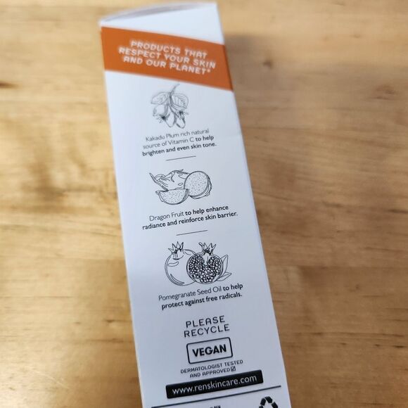 Ren Clean Skincare Glow and Protect Face Serum Vegan 1.02 fl.oz - Picture 5 of 5